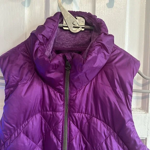 Top - Picture 2 of 15